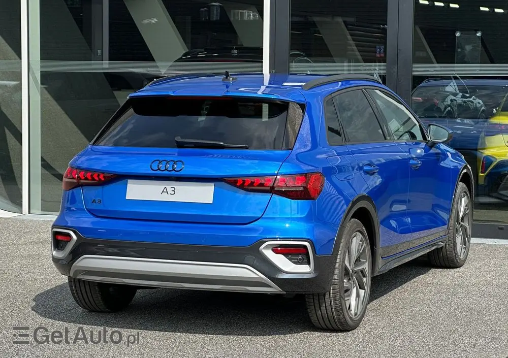 AUDI A3 Allstreet 