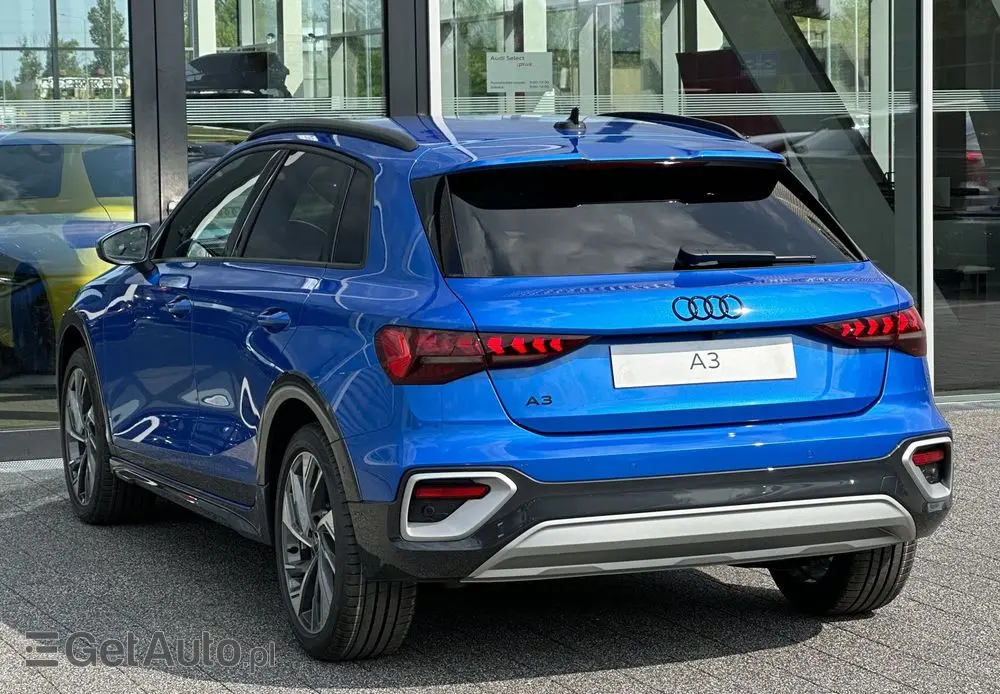 AUDI A3 Allstreet 