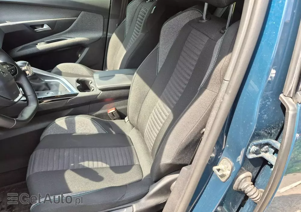 PEUGEOT 3008 PureTech 130 Stop & Start GPF Active Pack