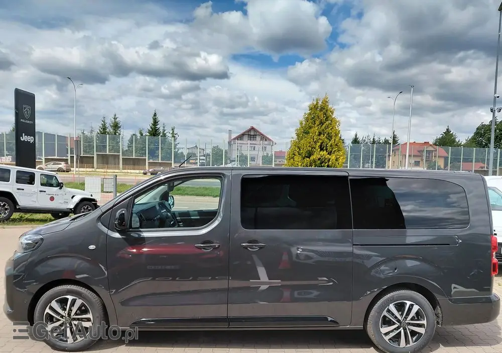 PEUGEOT Traveller 2.2 BlueHDi Long Business EAT8