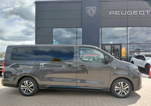 PEUGEOT Traveller 2.2 BlueHDi Long Business EAT8