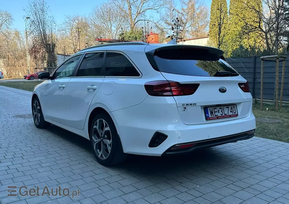 KIA Ceed 1.5 T-GDI L Business Line DCT