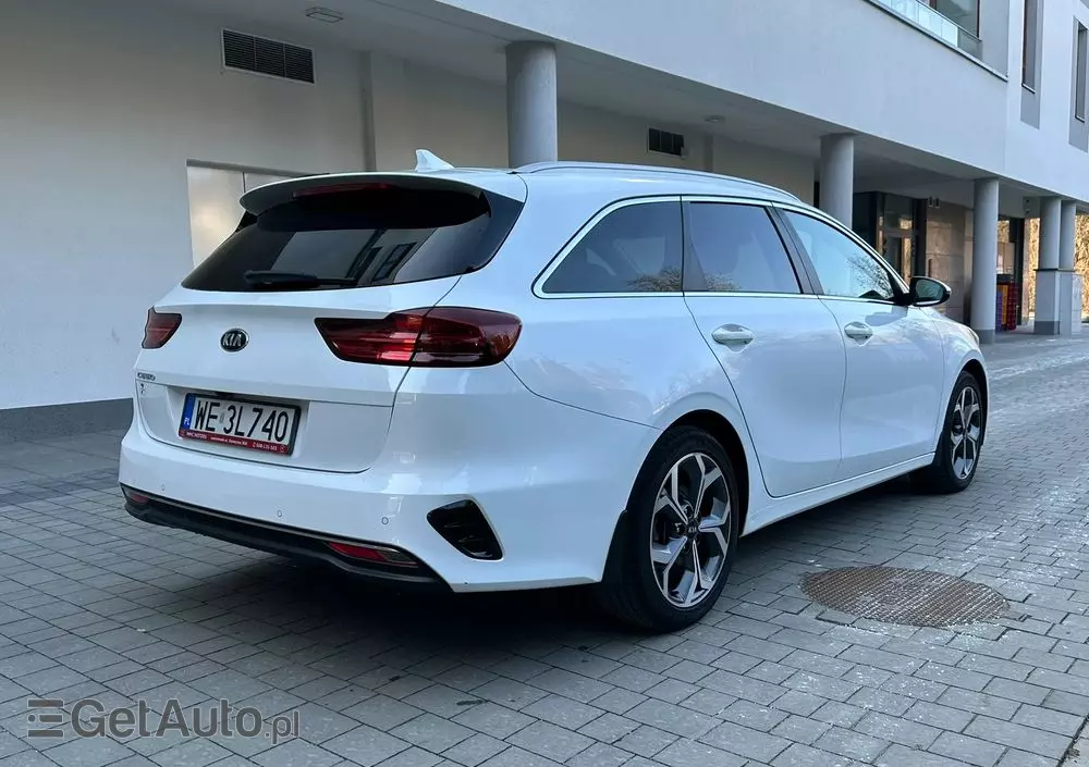 KIA Ceed 1.5 T-GDI L Business Line DCT