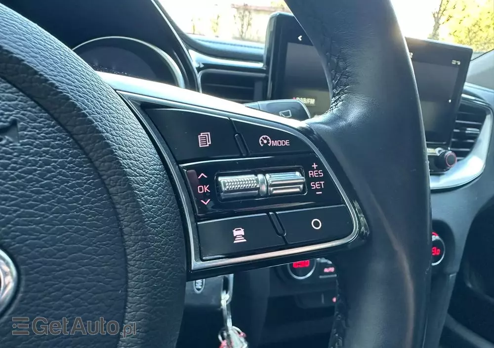 KIA Ceed 1.5 T-GDI L Business Line DCT