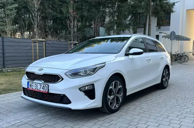 KIA Ceed 1.5 T-GDI L Business Line DCT