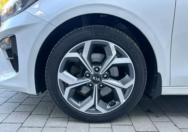 KIA Ceed 1.5 T-GDI L Business Line DCT