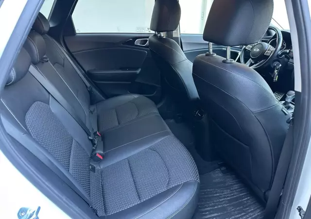 KIA Ceed 1.5 T-GDI L Business Line DCT