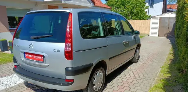 CITROEN C8 