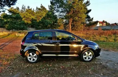 VOLKSWAGEN Golf Plus 