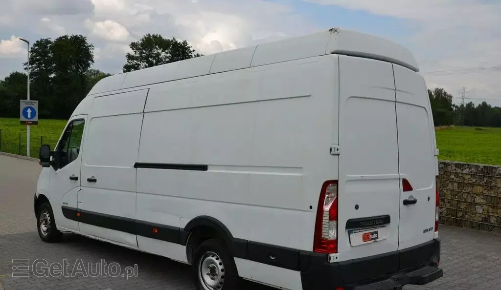 RENAULT Master 