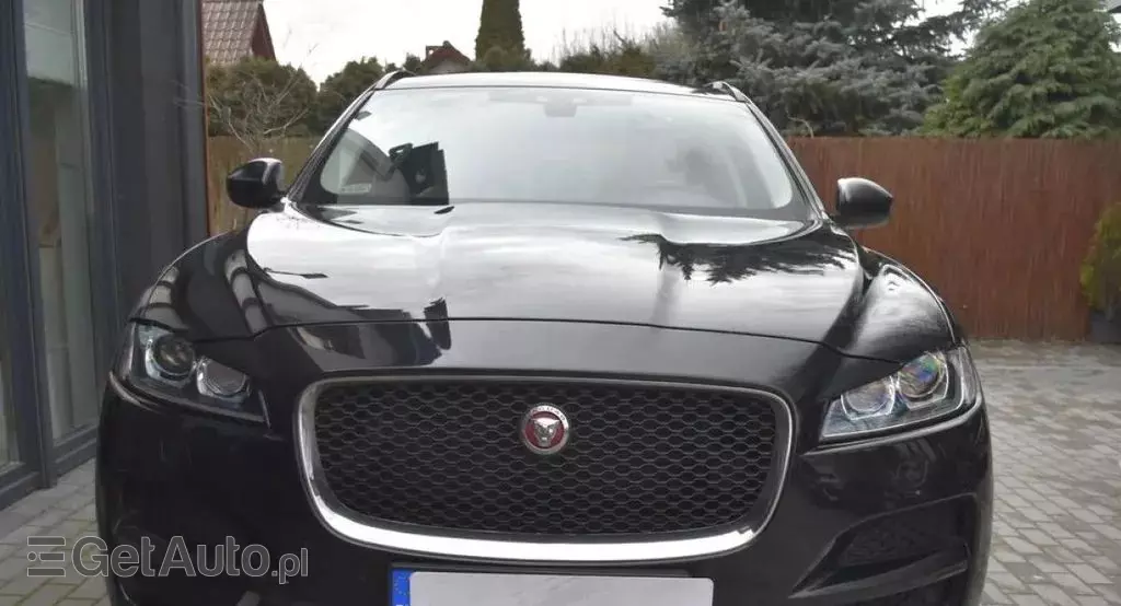 JAGUAR F-pace 