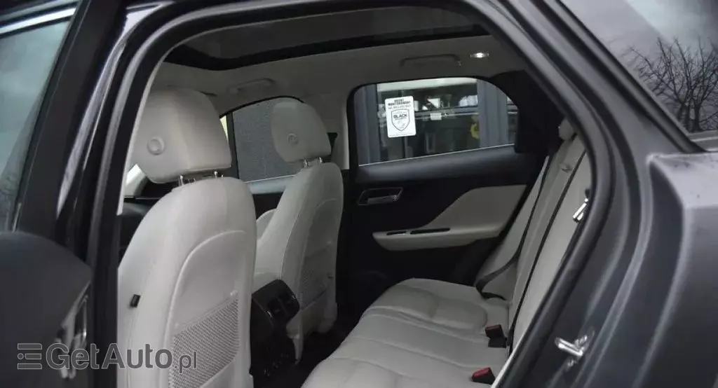JAGUAR F-pace 