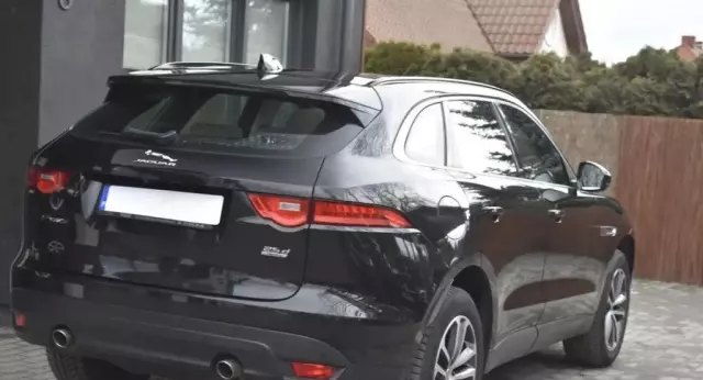 JAGUAR F-pace 