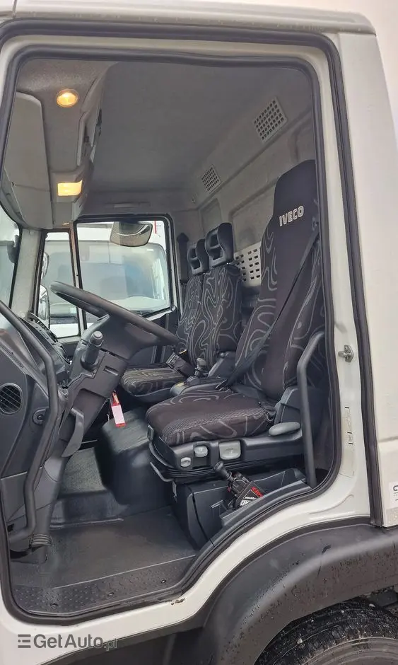IVECO Eurocargo 120e18 Kiper Wywrot 4x2 Blokada trzy osoby 