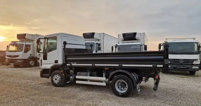 IVECO Eurocargo 120e18 Kiper Wywrot 4x2 Blokada trzy osoby 