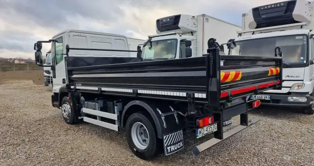 IVECO Eurocargo 120e18 Kiper Wywrot 4x2 Blokada trzy osoby 