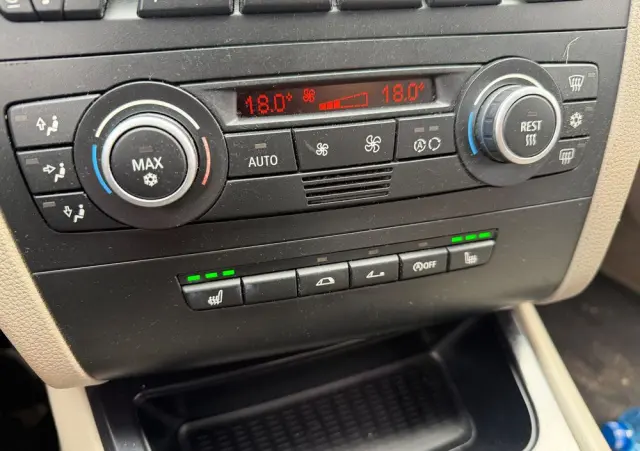 BMW Seria 1 118i Edition Lifestyle