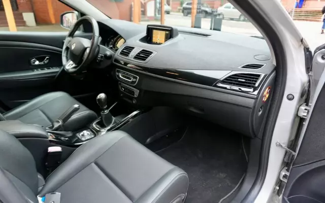 RENAULT Megane 1.6 dCi Energy Bose Edition
