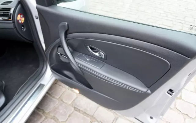 RENAULT Megane 1.6 dCi Energy Bose Edition