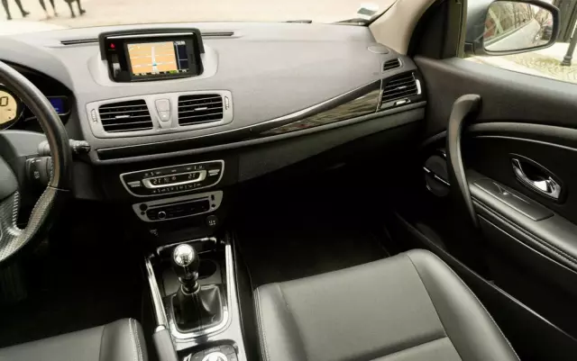 RENAULT Megane 1.6 dCi Energy Bose Edition