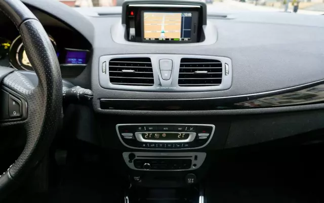 RENAULT Megane 1.6 dCi Energy Bose Edition