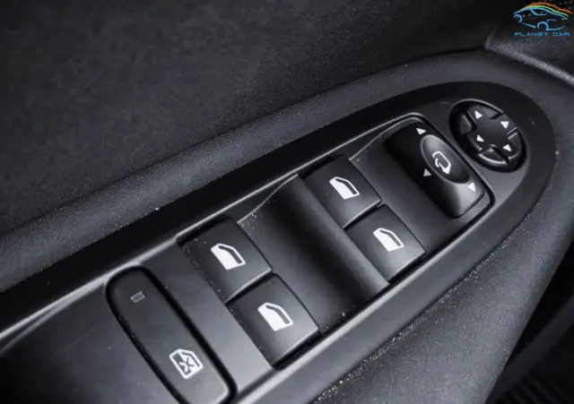 CITROËN C4 1.2 PureTech Feel Edition