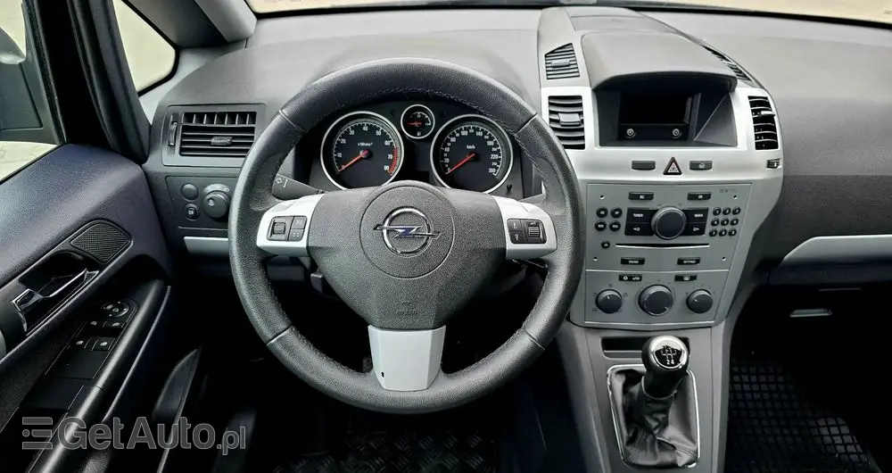 OPEL Zafira 1.8 Family