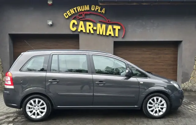 OPEL Zafira 1.8 Family