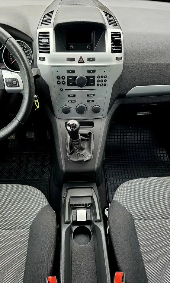 OPEL Zafira 1.8 Family
