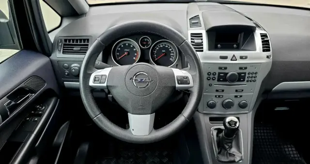 OPEL Zafira 1.8 Family