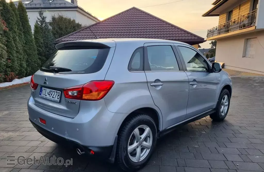 MITSUBISHI ASX 