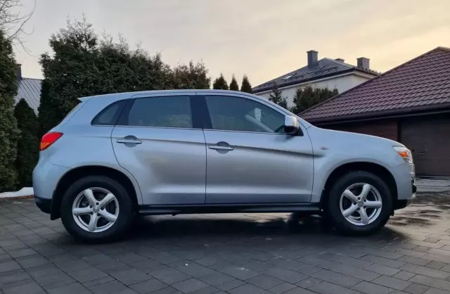 MITSUBISHI ASX 