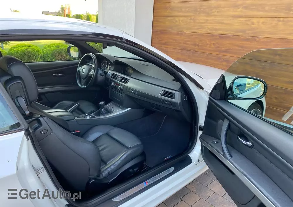 BMW Seria 3 320i Cabrio M Sport Edition