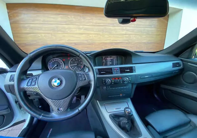 BMW Seria 3 320i Cabrio M Sport Edition