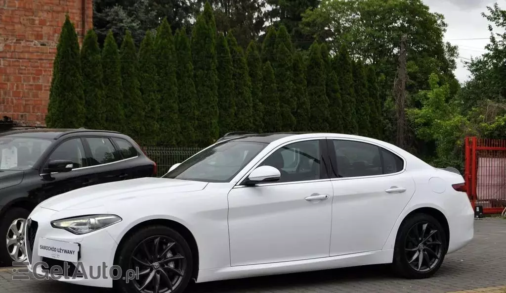ALFA ROMEO Giulia 2.0 Turbo (280 KM) AWD Automatic