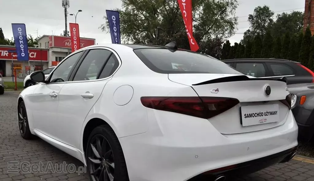 ALFA ROMEO Giulia 2.0 Turbo (280 KM) AWD Automatic