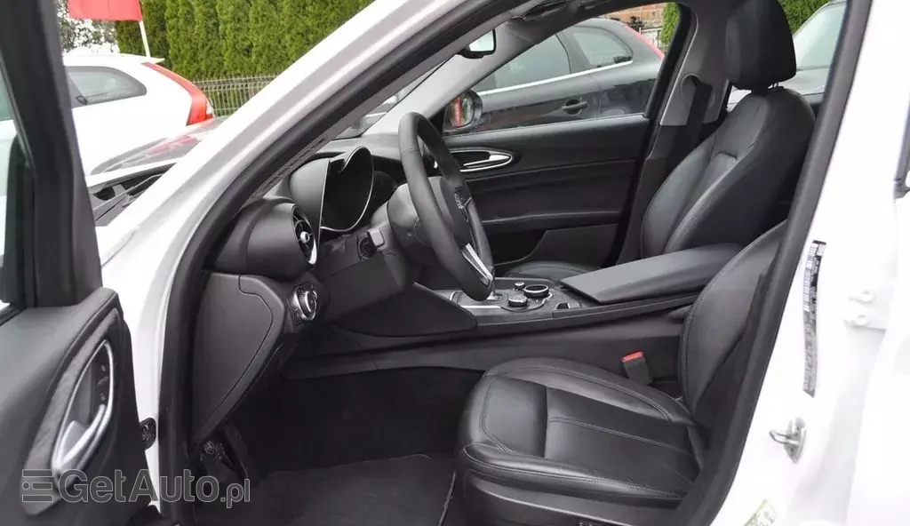 ALFA ROMEO Giulia 2.0 Turbo (280 KM) AWD Automatic