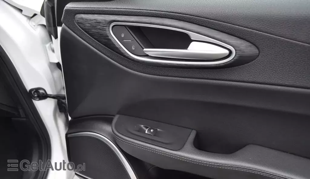 ALFA ROMEO Giulia 2.0 Turbo (280 KM) AWD Automatic