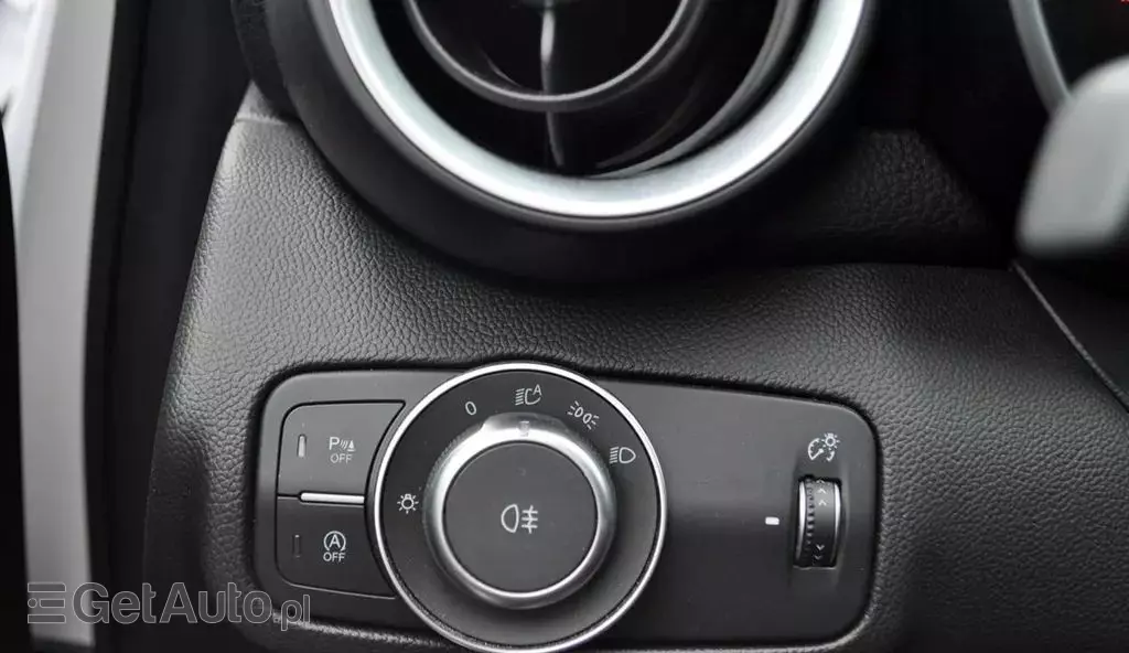 ALFA ROMEO Giulia 2.0 Turbo (280 KM) AWD Automatic