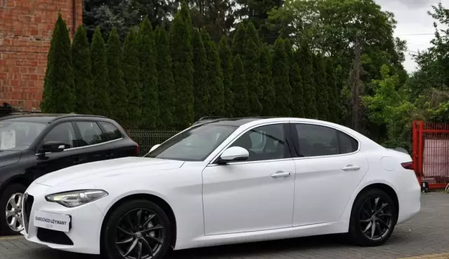 ALFA ROMEO Giulia 2.0 Turbo (280 KM) AWD Automatic