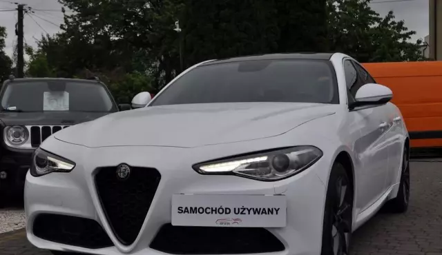 ALFA ROMEO Giulia 2.0 Turbo (280 KM) AWD Automatic