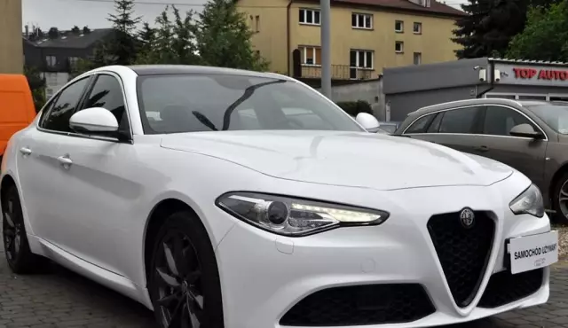 ALFA ROMEO Giulia 2.0 Turbo (280 KM) AWD Automatic