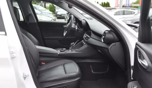 ALFA ROMEO Giulia 2.0 Turbo (280 KM) AWD Automatic