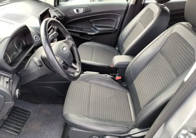 FORD EcoSport 1.0 EcoBoost TITANIUM