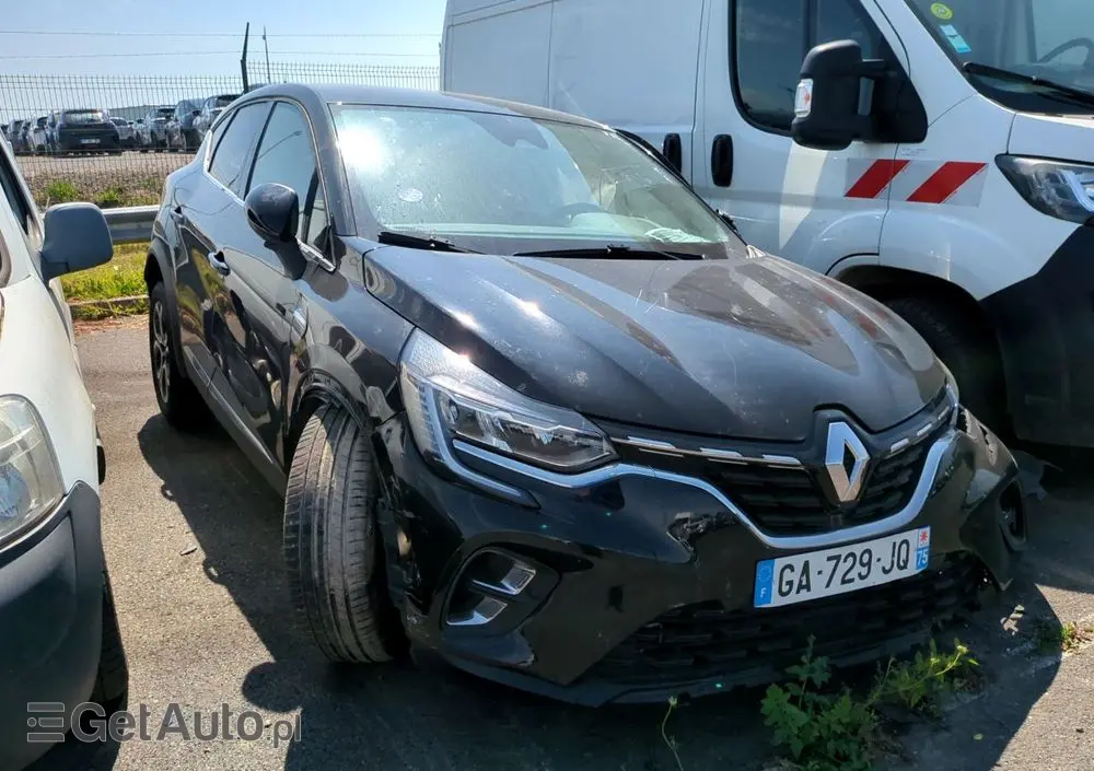 RENAULT Captur 1.6 E-TECH Plug-In Intens