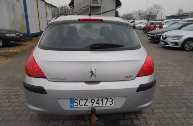 PEUGEOT 308 