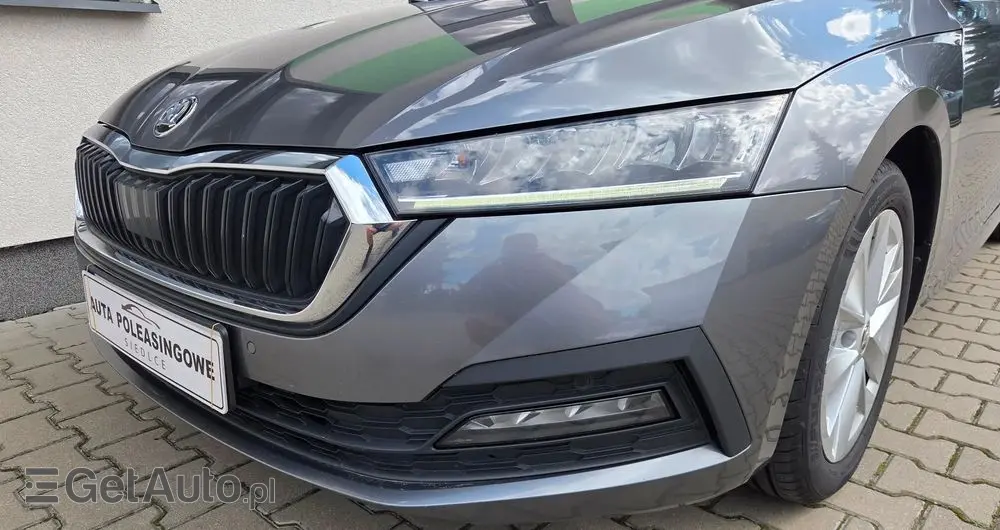 SKODA Octavia 1.0 TSI e-Tec Ambition DSG