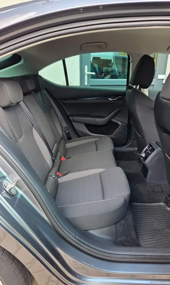 SKODA Octavia 1.0 TSI e-Tec Ambition DSG