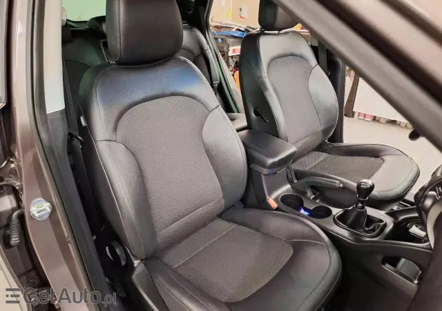 HYUNDAI Ix35 2.0 GDI Premium 4WD
