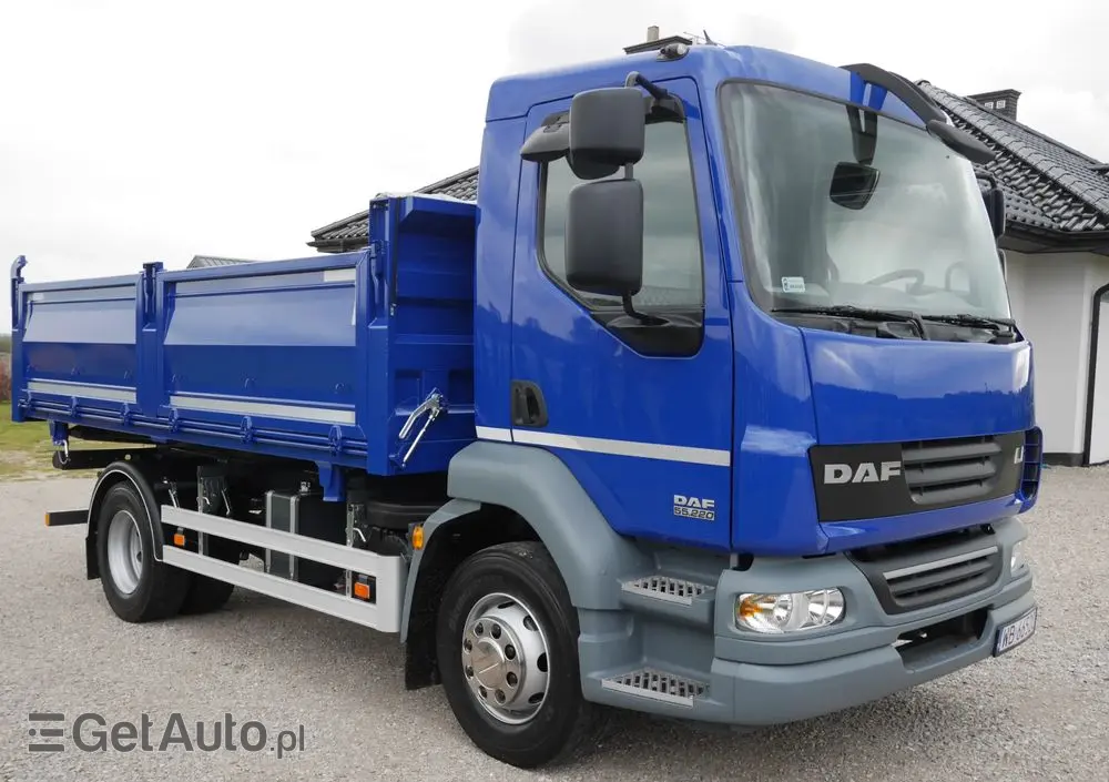 DAF LF 55.220 WYWROTKA 3-STRONNA,DMC 15000KG NISKI PRZEBIEG, STAN IDEALNY 